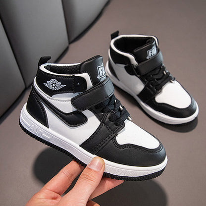 Lightweight Soft Sole Breathable Casual Sneakers TDS08